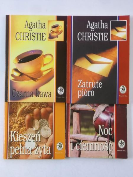 Christie Agatha - Czarna kawa / Kieszeń pełna żyta / Zatrute pióro / Noc i ciemność