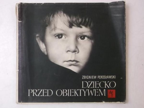 Dziecko przed obiektywem