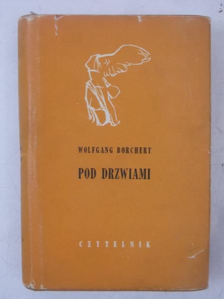 Pod drzwiami