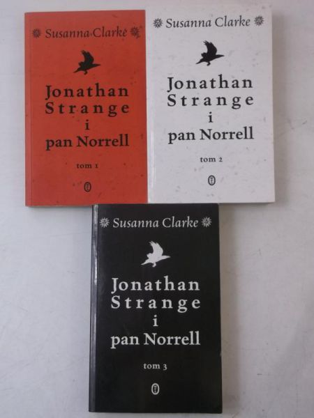 Jonathan Strange i pan Norrell, Tomy I-III