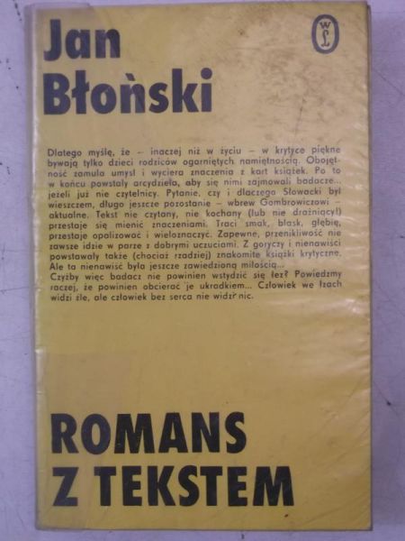 Romans z tekstem
