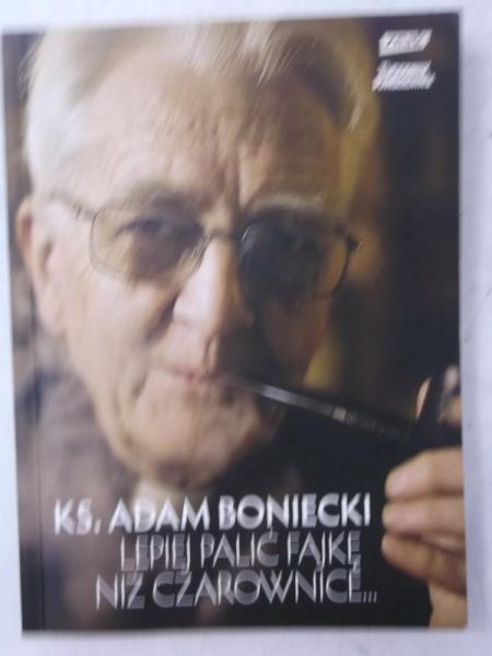 Lepiej palić fajkę niż czarownice…