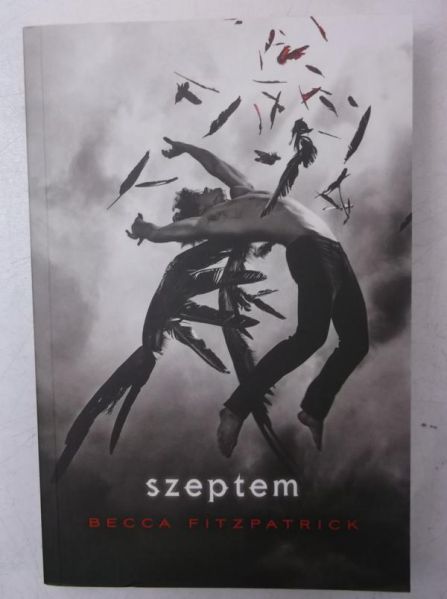 Fitzpatrick Becca - Szeptem, Nowa
