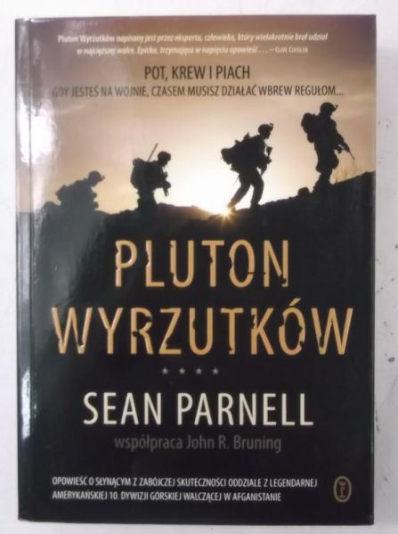 Pluton wyrzutków, Nowa