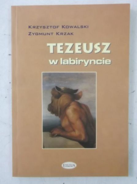 Tezeusz w labiryncie, Nowa