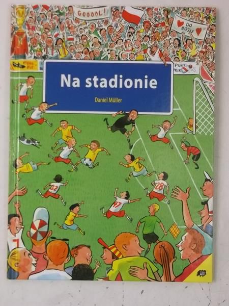 Na stadionie, Nowa