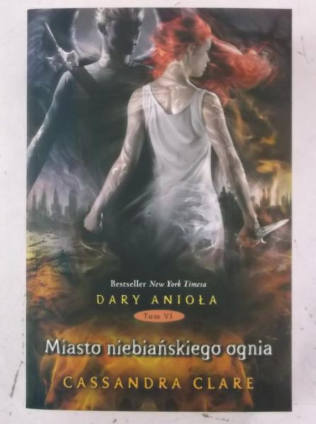 Miasto niebiańskiego ognia, Nowa