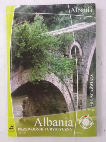 Albania. Przewodnik turystyczny