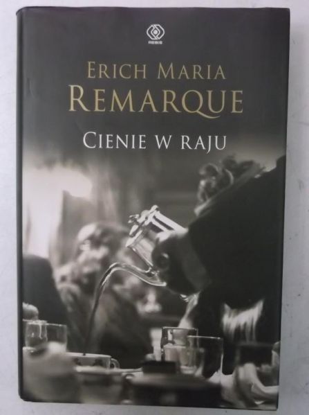 Cienie w raju