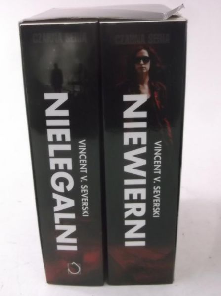 Nielegalni / Niewierni