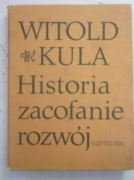 Historia, zacofanie, rozwój