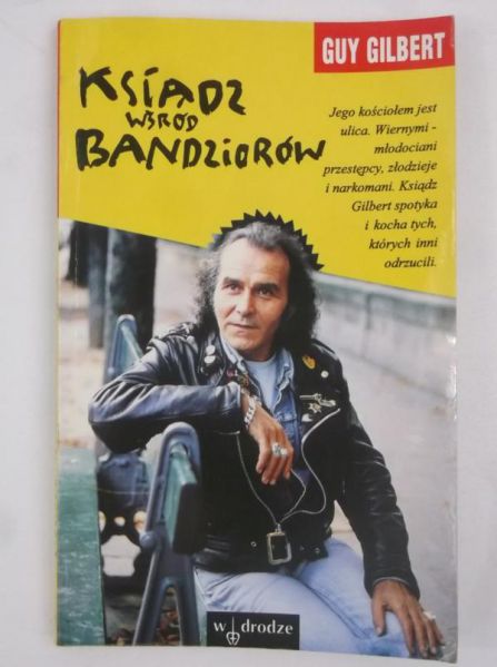 Ksiądz wśród bandziorów