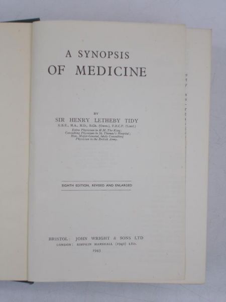 Synopsis of Medicine. Eighth Edition, 1945 r.
