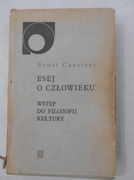 Esej o człowieku