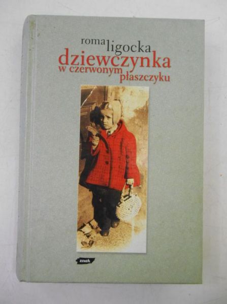 Dziewczynka w czerwonym płaszczyku