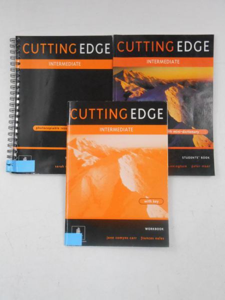 Cutting Edge Intermediate, 3 książki