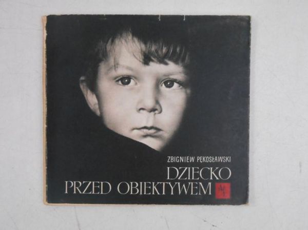 Dziecko przed obiektywem