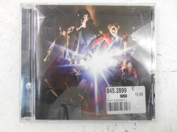 A Bigger Bang, CD
