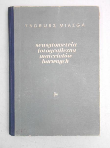 Sensynometria fotograficzna materiałów barwnych
