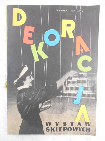 Dekoracja wystaw sklepowych