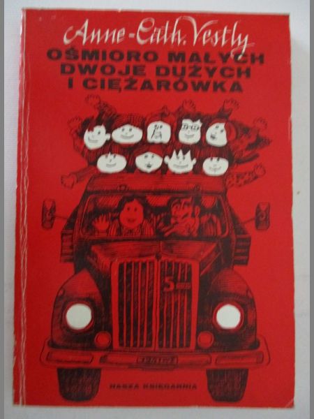 Ośmioro małych dwoje dużych i ciężarówka
