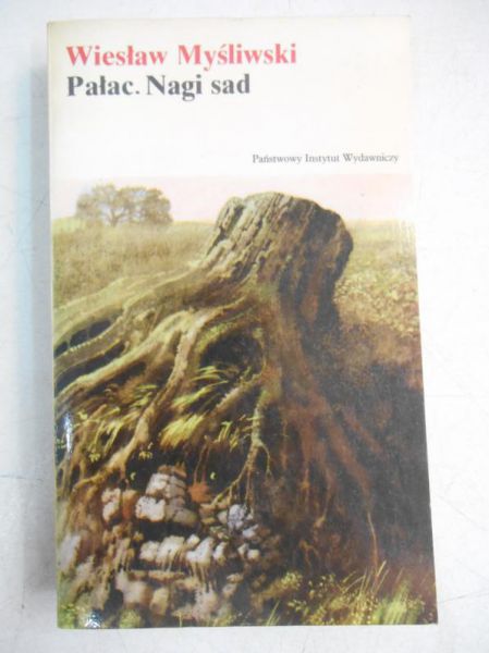 Pałac. Nagi sad