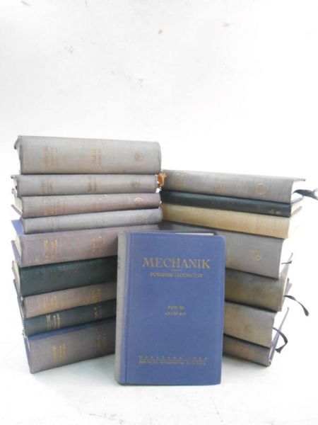 Mechanik. Poradnik techniczny, 17 książek