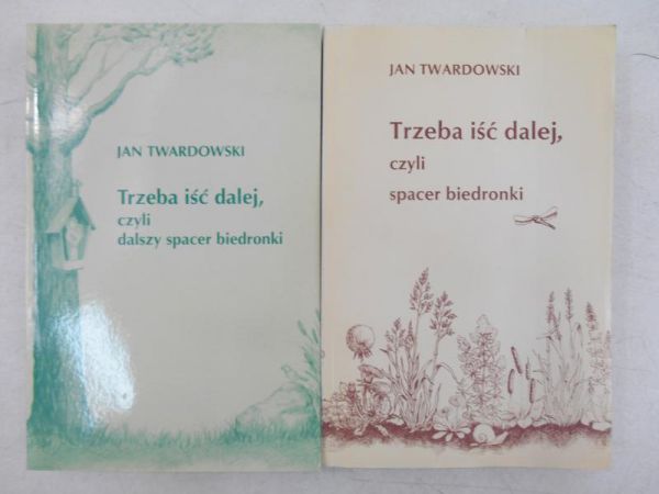 Trzeba iść dalej, czyli dalszy spacer biedronki, 2 książki
