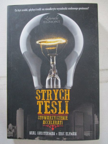 Strych Tesli. Stowarzyszenie Accelerati