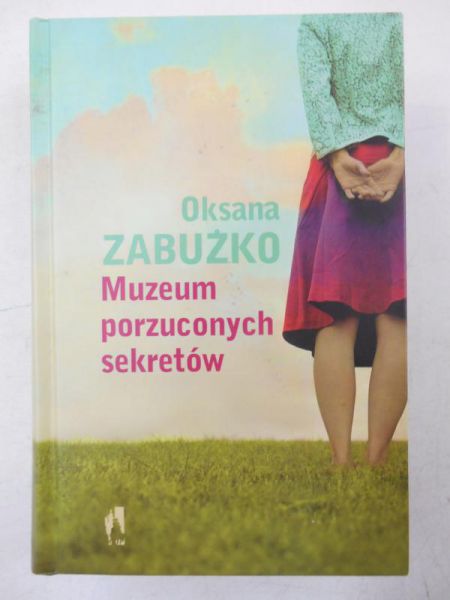 Muzeum porzuconych sekretów, autograf