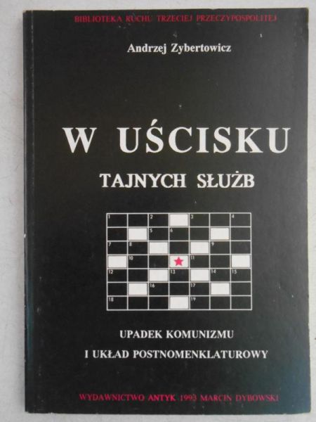 W uścisku tajnych służb