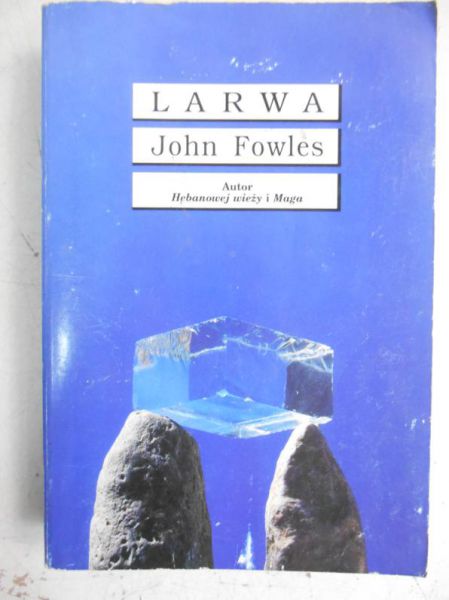 Larwa