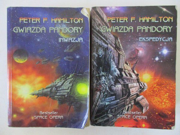 Hamilton Peter F. - Gwiazda Pandory, 2 książki