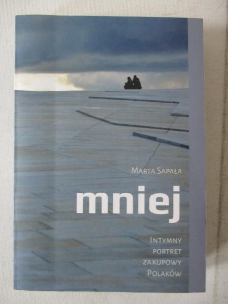Mniej