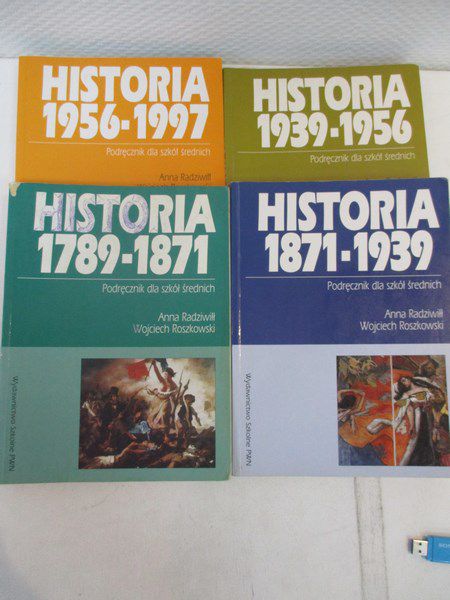 Historia 1789-1997, 4 tomy