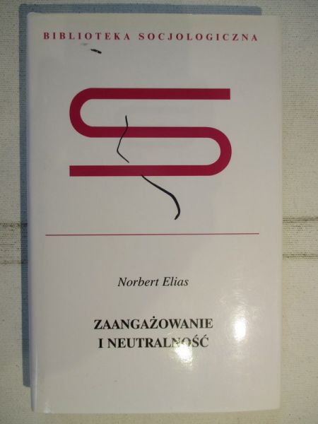 Zaangażowanie i neutralność