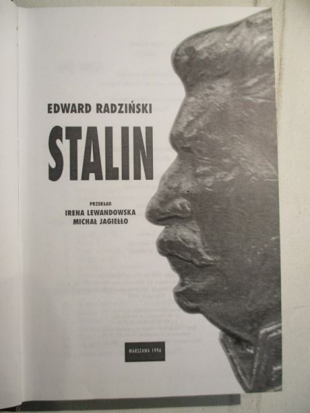 Stalin. Pierwsza pełna biografia