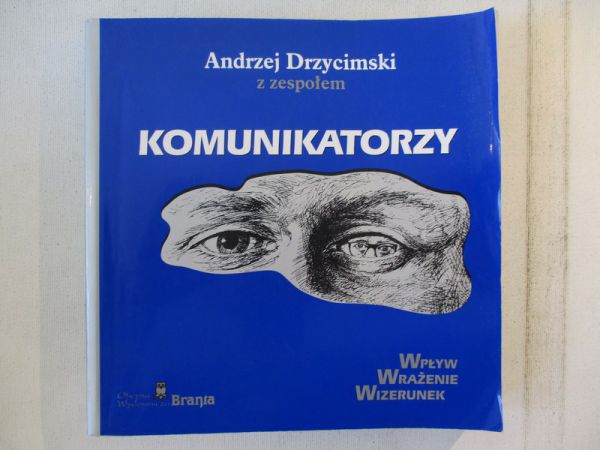 omunikatorzy