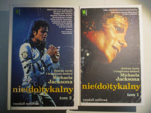 Nie(do)tykalny Dziwne życie i tragiczna śmierć Michaela Jacksona, tomy I i II