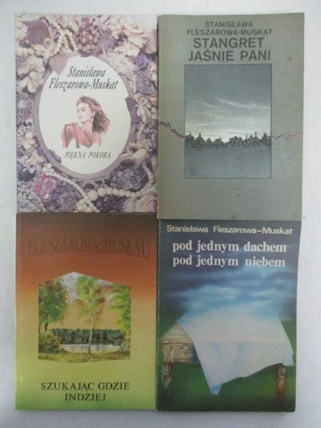 Zestaw czterech książek