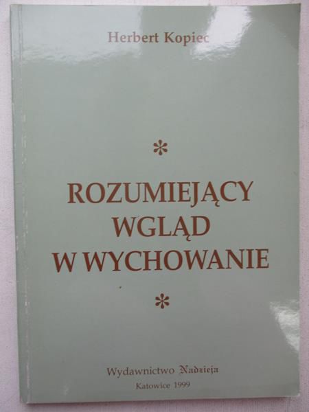 Rozumiejący wgląd w wychowanie