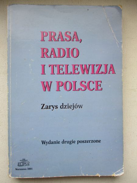 Danuta Grzelewska - Prasa, Radio i telewizja w Polsce