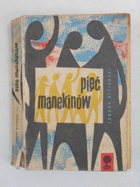 Pięć manekinów