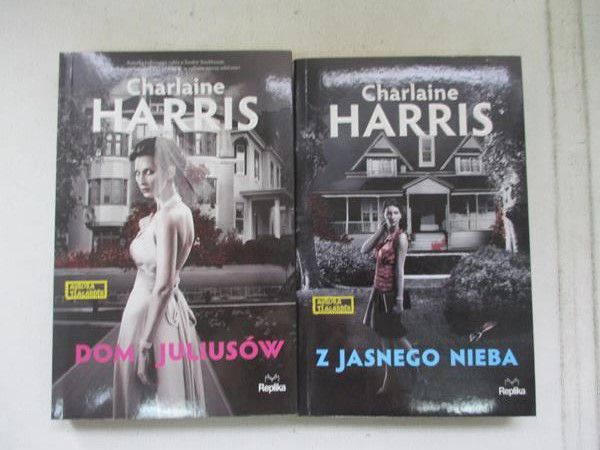 Harris Charlaine - Dom Juliusów / Z jasnego nieba