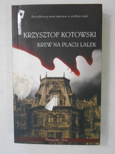 Krew na placu lalek