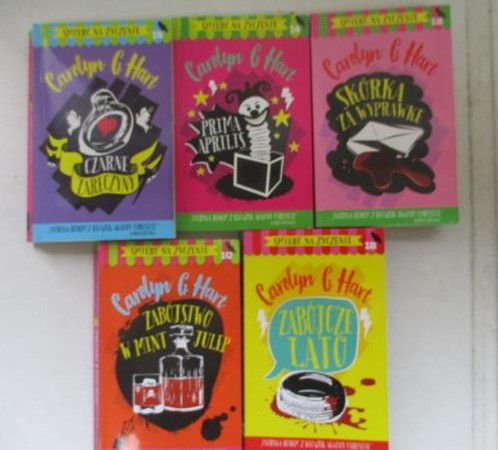 Hart Carolyn - Śmierć na życzenie - 5 powieści