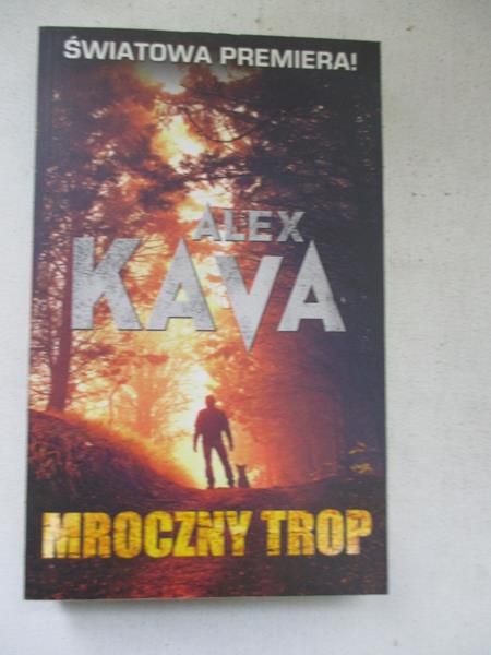 Mroczny trop