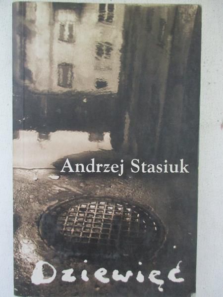 Dziewięć