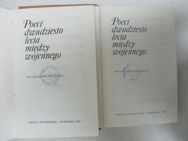 Poeci dwudziestolecia międzywojennego Tom I – II