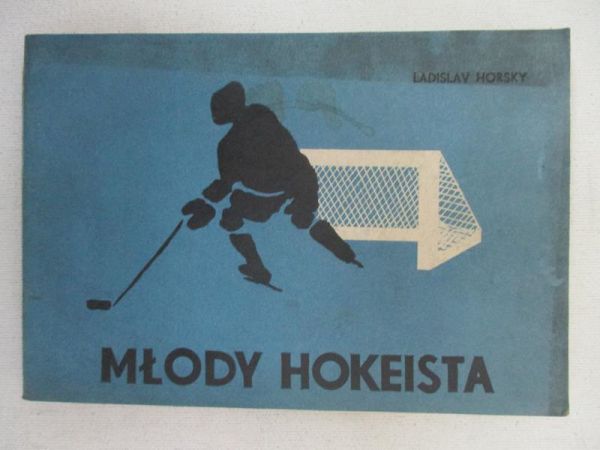 Młody hokeista